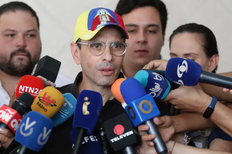 Henrique Capriles, uno de los líderes opositores que decidió participar en las elecciones.