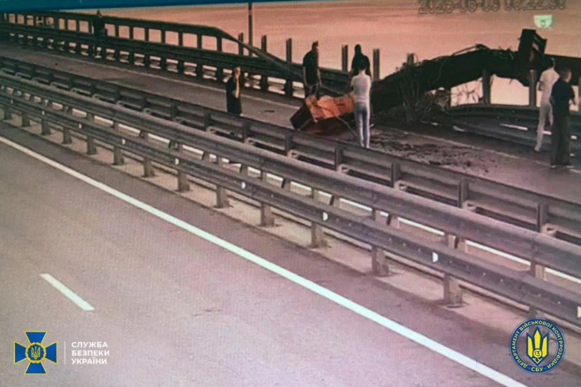 Daños en el puente de Crimea